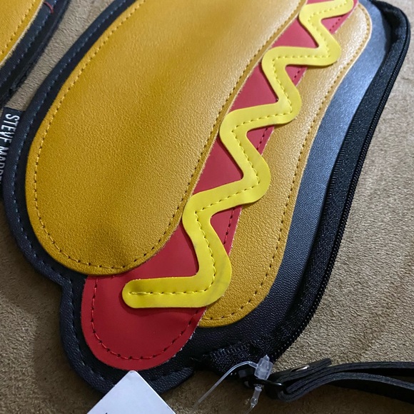 NWT Steve Madden pouches from NORDSTROM rack - Picture 2 of 8